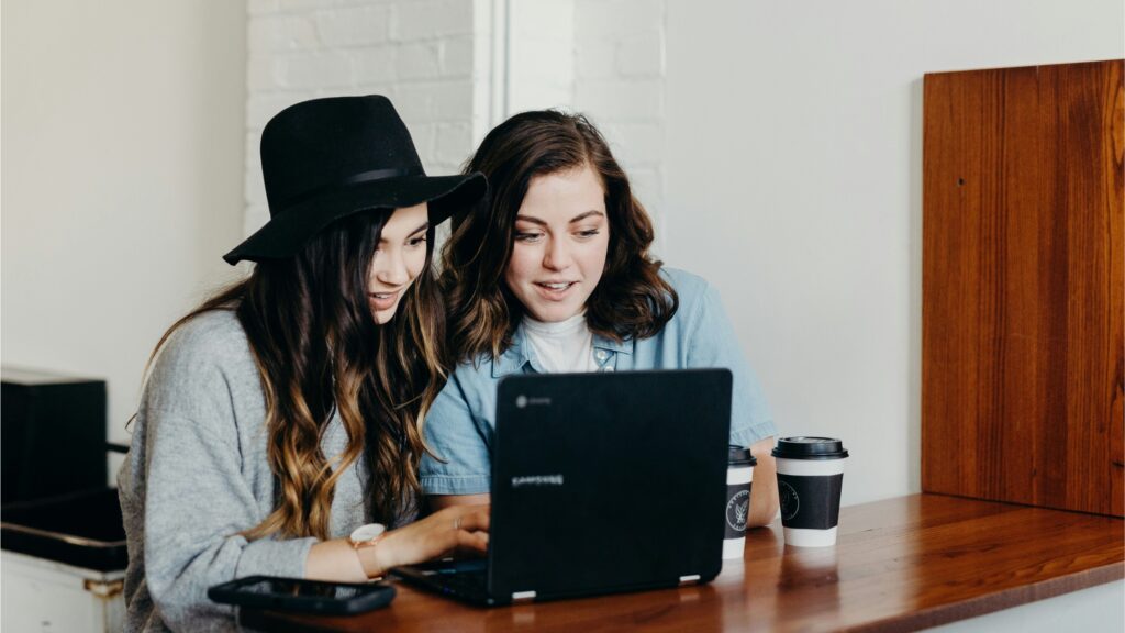 Dit zijn de grootste irritatiefactoren voor webshopbezoekers (met tips hoe jij die ergernissen kunt voorkomen)